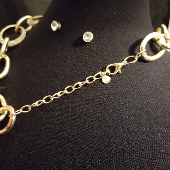 Jennifer & Co. Rhinestone Pave Link Chain Necklace Set On A Sleek Link Chain - Picture 5 of 8